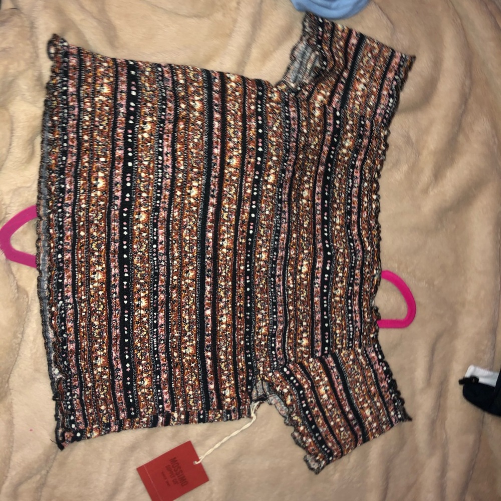 Crop Top Bundle - Picture 5 of 6